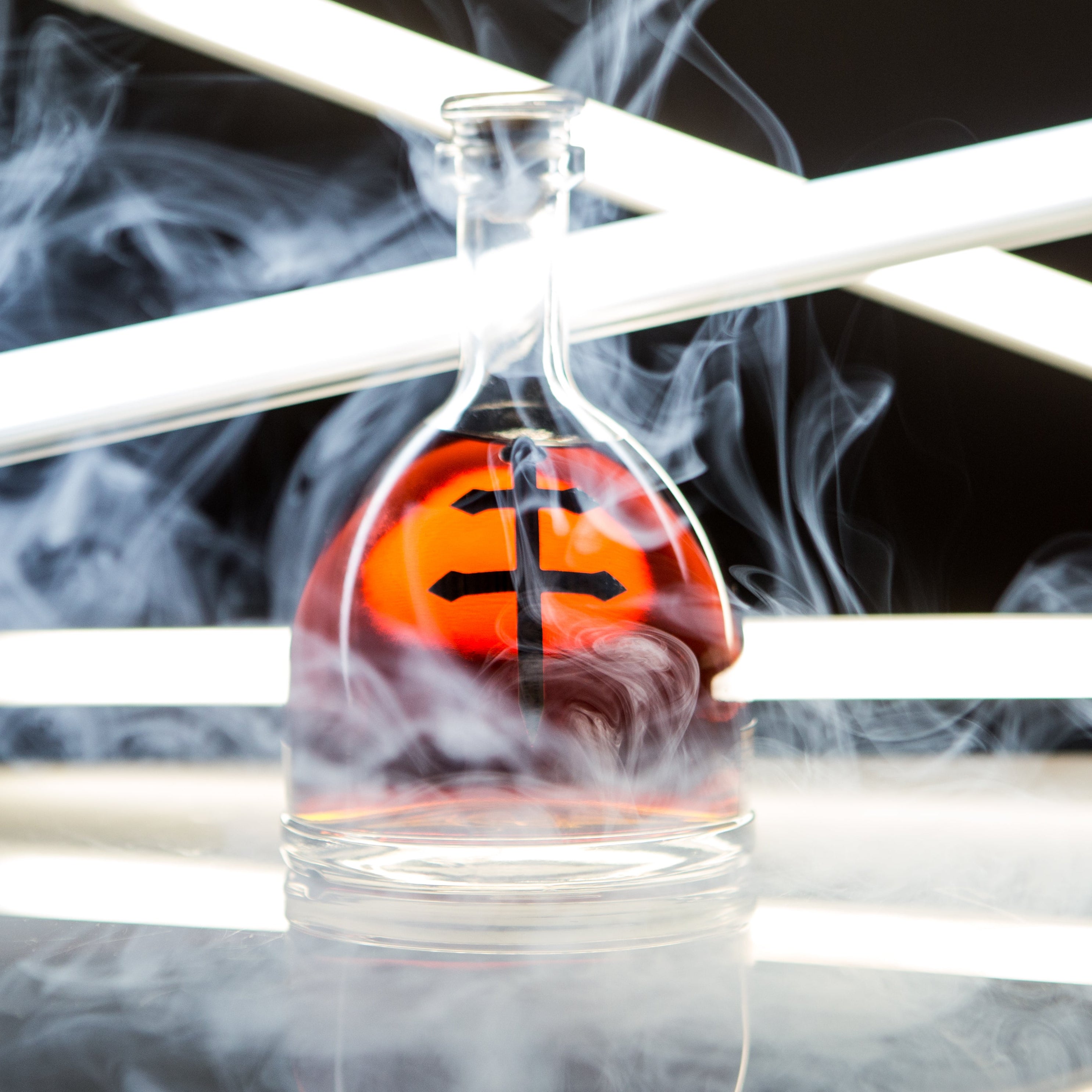 Product & Lifestyle Photography – D’USSÉ Cognac Style