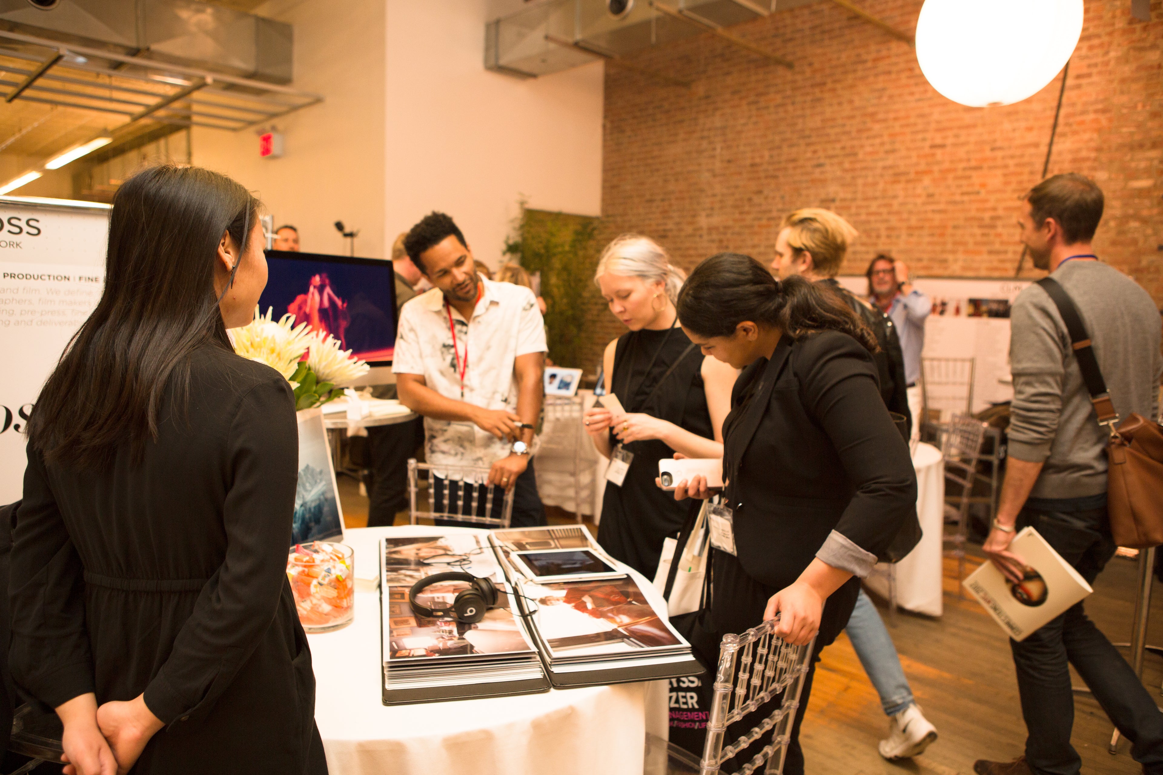 Le Book NYC Connection | Creative Industry Event Style Photography